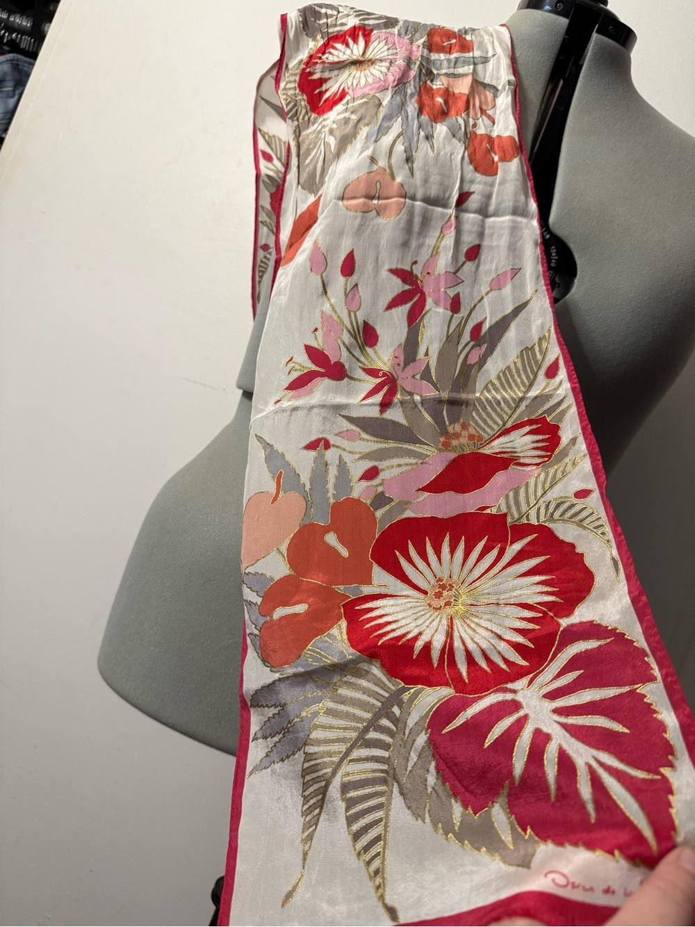 Oscar De La Renta vintage silk scarf